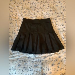 Indero skirt black size small